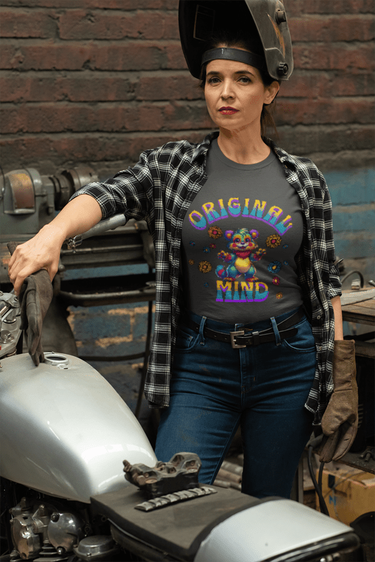 Original Mind T-Shirt — Colorful Psychedelic Bear Graphic Tee - Estrella & The Stars