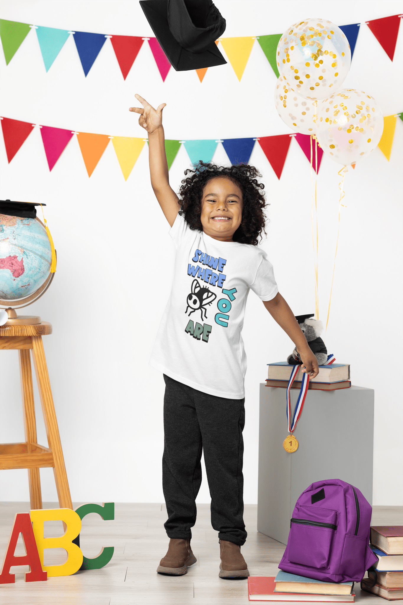 Cute Bee Graphic Kids Tee — Shine Where You Are - Estrella & The Stars