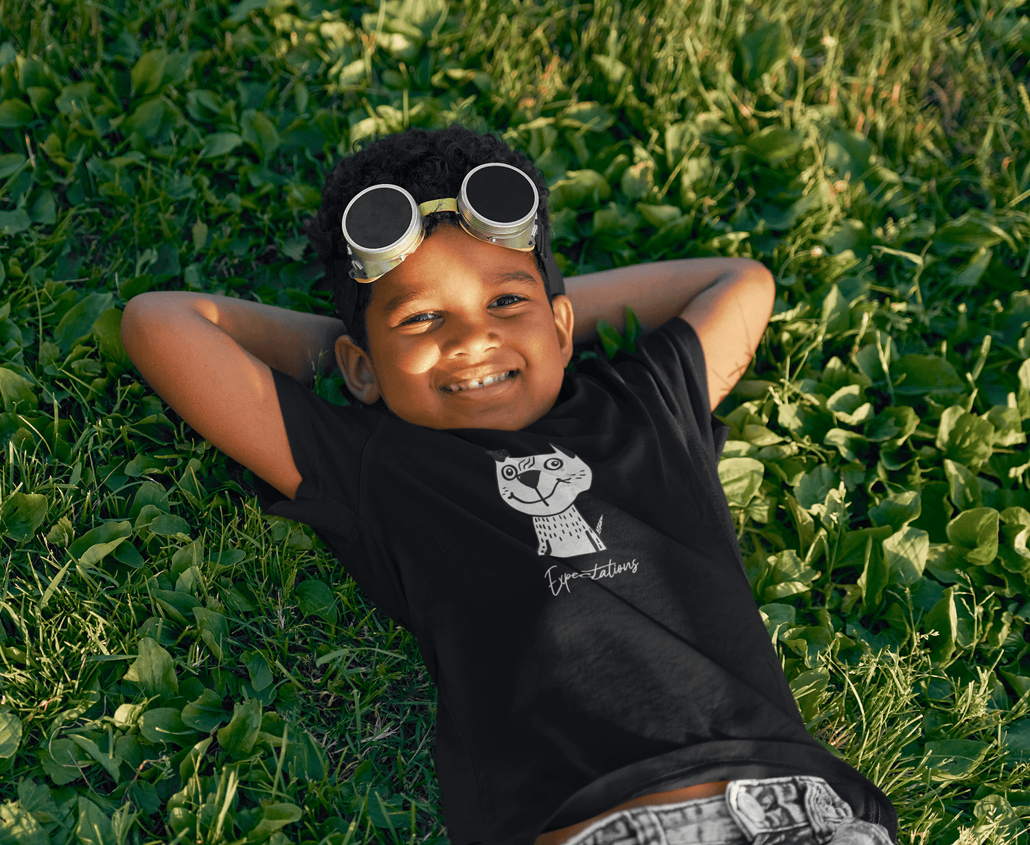 Kids Tee — Cute Cat Drawing with 'Expectations' Script - Estrella & The Stars