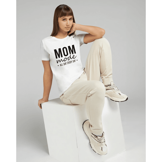 Women's Relaxed T-Shirt | Bella + Canvas 6400 White - Estrella & The Stars