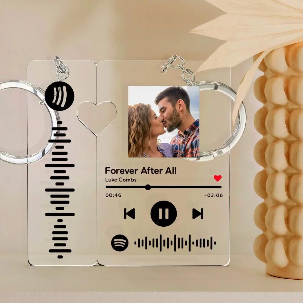 Personalized Scannable Spotify Keychain for Couples, Custom Music Code Gift - Estrella & The Stars