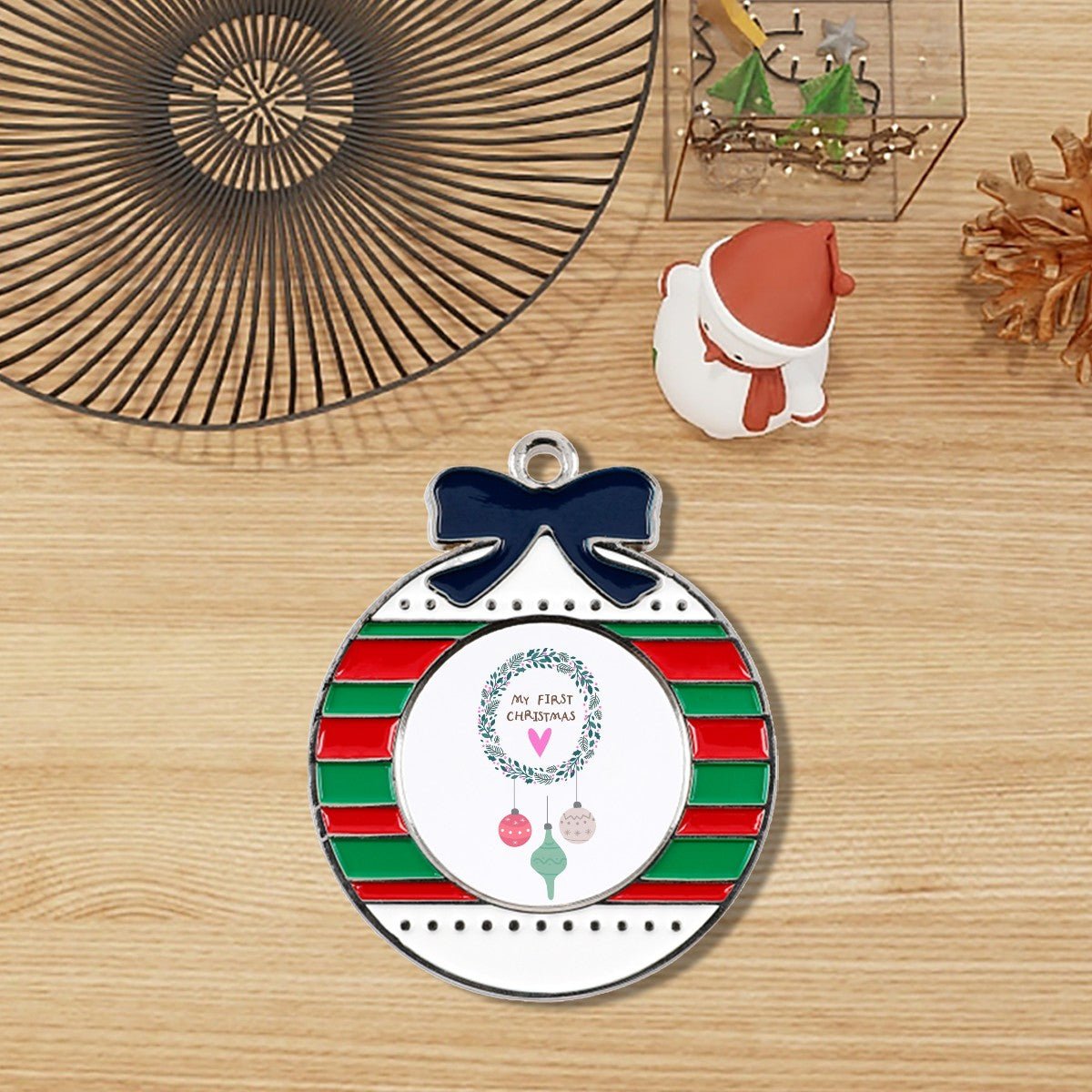 Circular Christmas Decorations Alloy Pendants - Estrella & The Stars