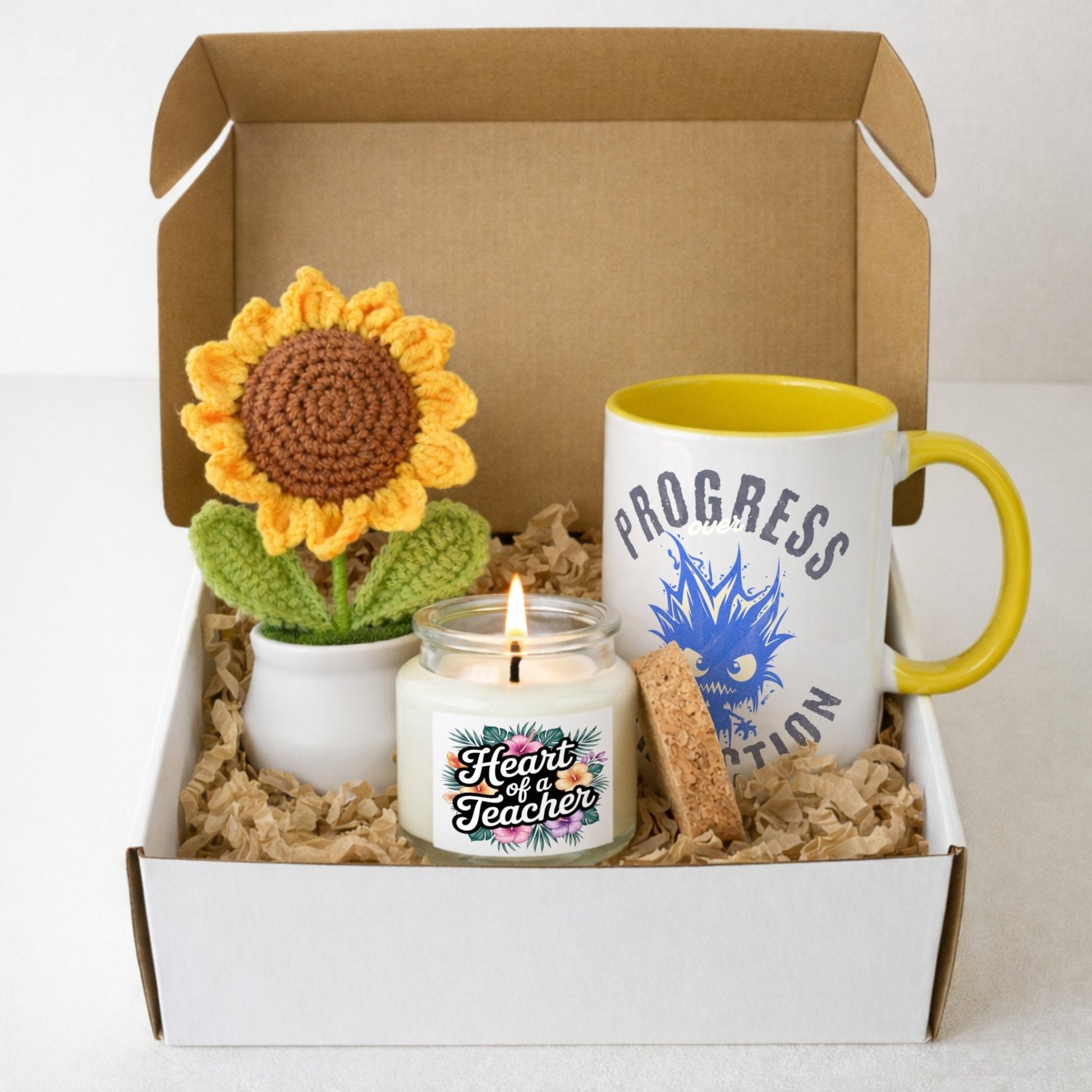 Teacher Appreciation Gift – Hello Sunshine Crochet Sunflower & Candle Set - Estrella & The Stars
