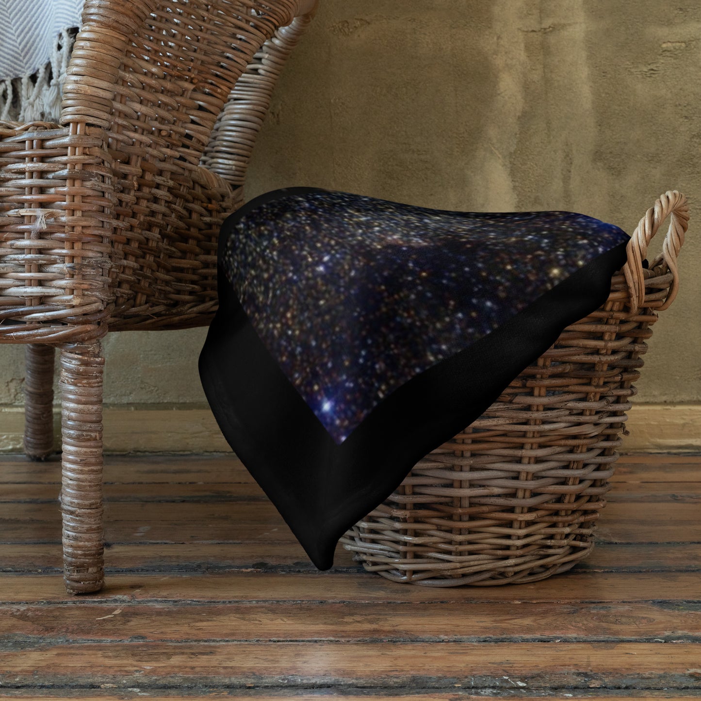 Cozy Throw Blanket for Warmth and Comfort - Estrella & The Stars